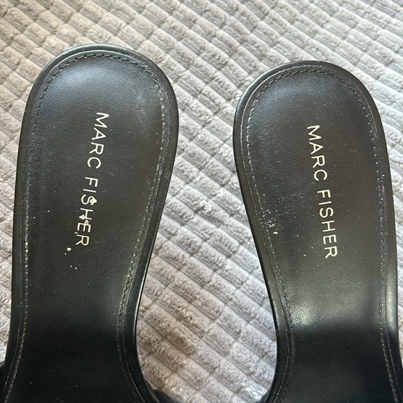 Marc Fisher Heels - Picture 4 of 6